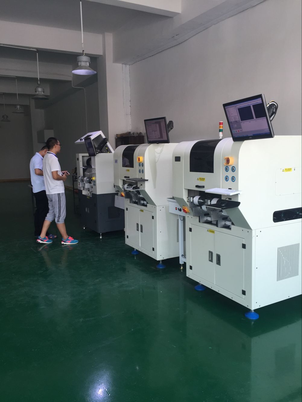 液晶面板全自動貼膠機